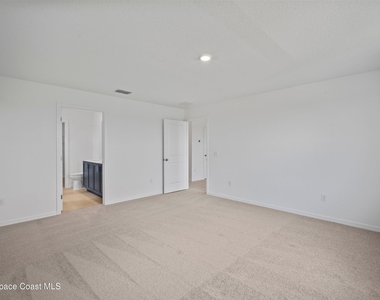 4374 Masthead Avenue - Photo Thumbnail 18