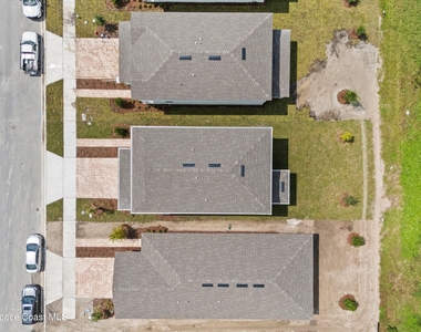 4374 Masthead Avenue - Photo Thumbnail 33