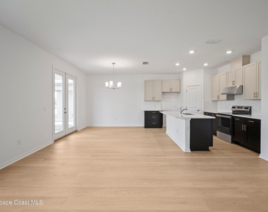 4374 Masthead Avenue - Photo Thumbnail 12
