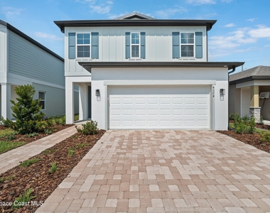 4374 Masthead Avenue - Photo Thumbnail 2