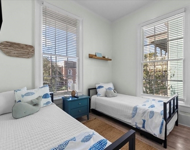 1724 33rd Street - Photo Thumbnail 20