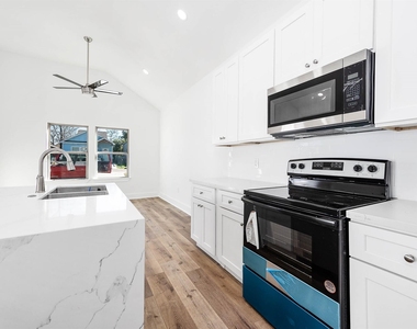 16978 W Hammon - Photo Thumbnail 4