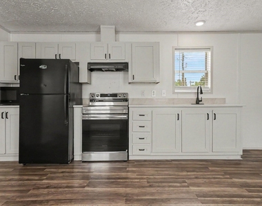 25024 Twin Oaks Drive - Photo Thumbnail 5