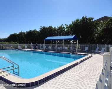 807 Mystic Drive - Photo Thumbnail 20