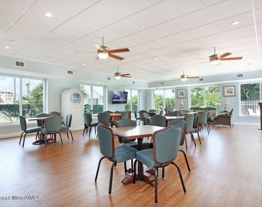 807 Mystic Drive - Photo Thumbnail 16