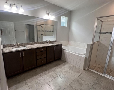 3517 Rixford Way Se - Photo Thumbnail 5