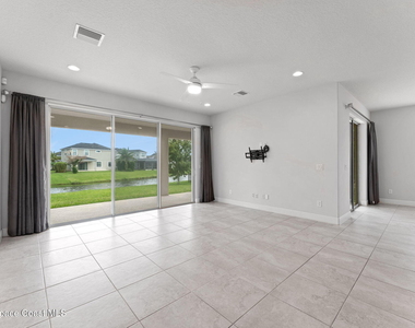 7440 Jazero Place - Photo Thumbnail 6
