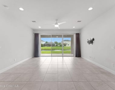7440 Jazero Place - Photo Thumbnail 7