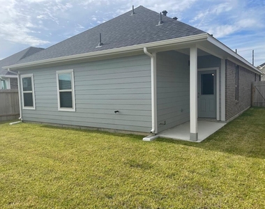 7443 French Quarter Court - Photo Thumbnail 14