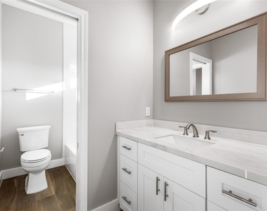 5502 Pershing Street Unit A - Photo Thumbnail 14