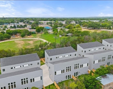 401 North Bluff Road - Photo Thumbnail 19