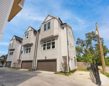 1713 Mary Street - Photo Thumbnail 6