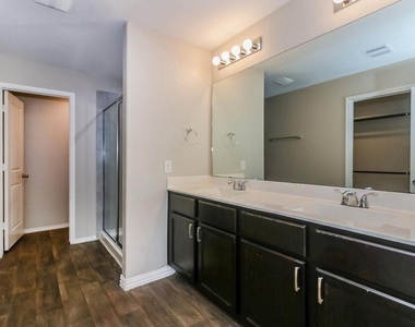 8102 Rose Petals Lane - Photo Thumbnail 8