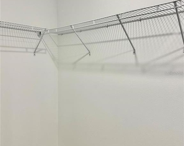 17606 Happytrails Street - Photo Thumbnail 31
