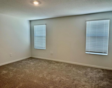 17606 Happytrails Street - Photo Thumbnail 37