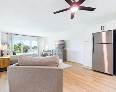 3789 46th Avenue S - Photo Thumbnail 8