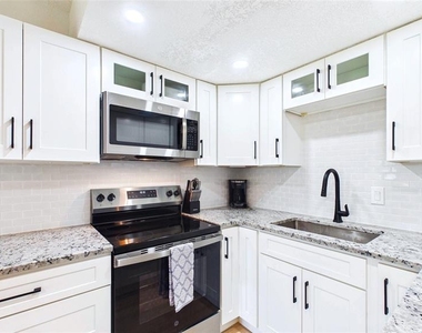 3789 46th Avenue S - Photo Thumbnail 3
