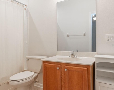 107 Curry Rise Court - Photo Thumbnail 3