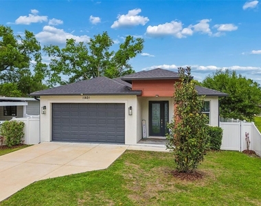 1901 W Cluster Avenue - Photo Thumbnail 54