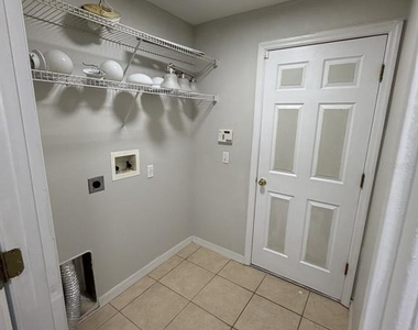 3035 Buckeye Pointe Drive - Photo Thumbnail 8
