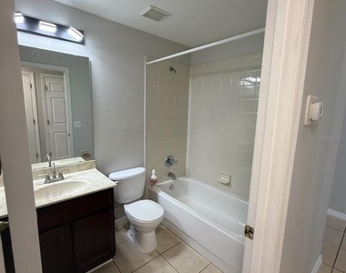 3035 Buckeye Pointe Drive - Photo Thumbnail 7