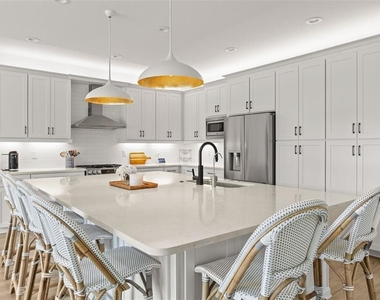 3541 Great Banyan Way - Photo Thumbnail 5