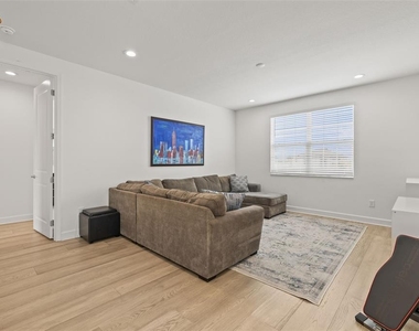 3541 Great Banyan Way - Photo Thumbnail 11