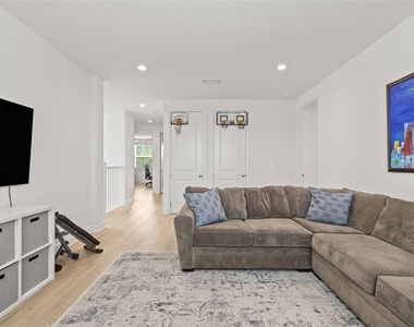 3541 Great Banyan Way - Photo Thumbnail 10