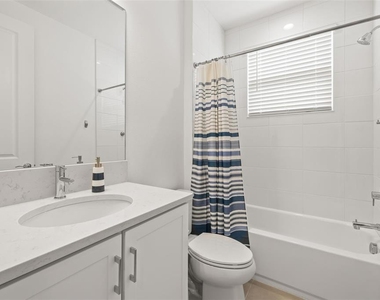 3541 Great Banyan Way - Photo Thumbnail 14