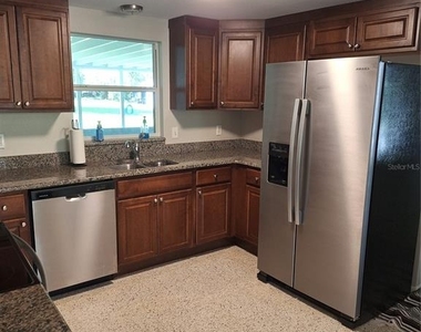 7606 Van Dyke Road - Photo Thumbnail 7