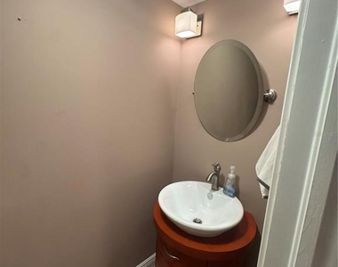 4974 Coquina Key Drive Se - Photo Thumbnail 19