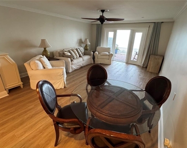 4974 Coquina Key Drive Se - Photo Thumbnail 6