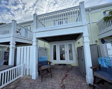 4974 Coquina Key Drive Se - Photo Thumbnail 28