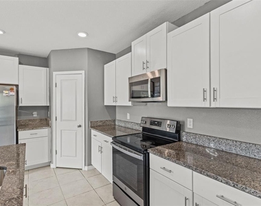 16671 Kingman Reef Street - Photo Thumbnail 6