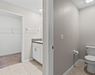 16671 Kingman Reef Street - Photo Thumbnail 18
