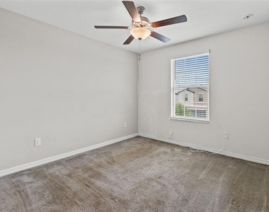 16671 Kingman Reef Street - Photo Thumbnail 24