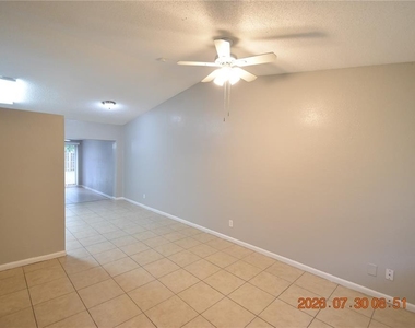 12203 N 9th Street - Photo Thumbnail 12