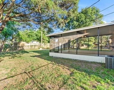 3544 Colleen Drive - Photo Thumbnail 4