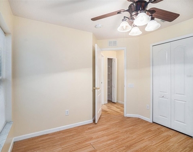 11440 Misty Isle Lane - Photo Thumbnail 18