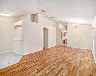 11440 Misty Isle Lane - Photo Thumbnail 2