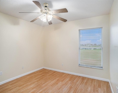 11440 Misty Isle Lane - Photo Thumbnail 16