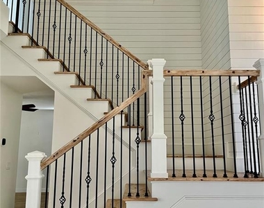 13261 Royal George Avenue - Photo Thumbnail 1