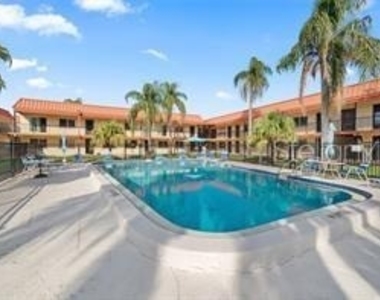 10365 Paradise Boulevard - Photo Thumbnail 16