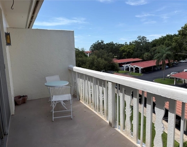 2650 Pearce Drive - Photo Thumbnail 12