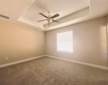 4207 W North A Street - Photo Thumbnail 7