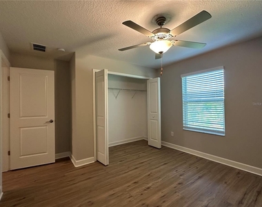 1389 White Fox Run - Photo Thumbnail 32