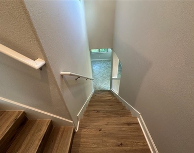 1389 White Fox Run - Photo Thumbnail 33