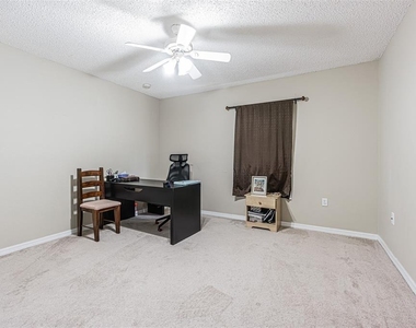 2706 Mingo Dr - Photo Thumbnail 22