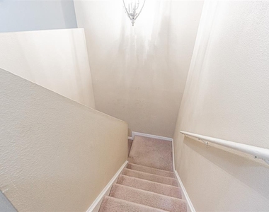 2706 Mingo Dr - Photo Thumbnail 29