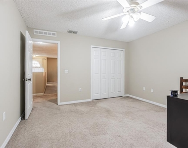 2706 Mingo Dr - Photo Thumbnail 23